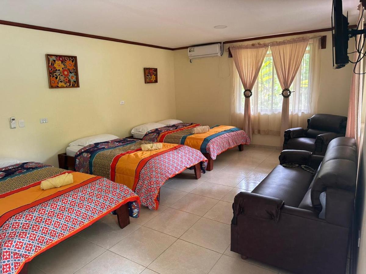 River Side Lodge Horquetas Bagian luar foto