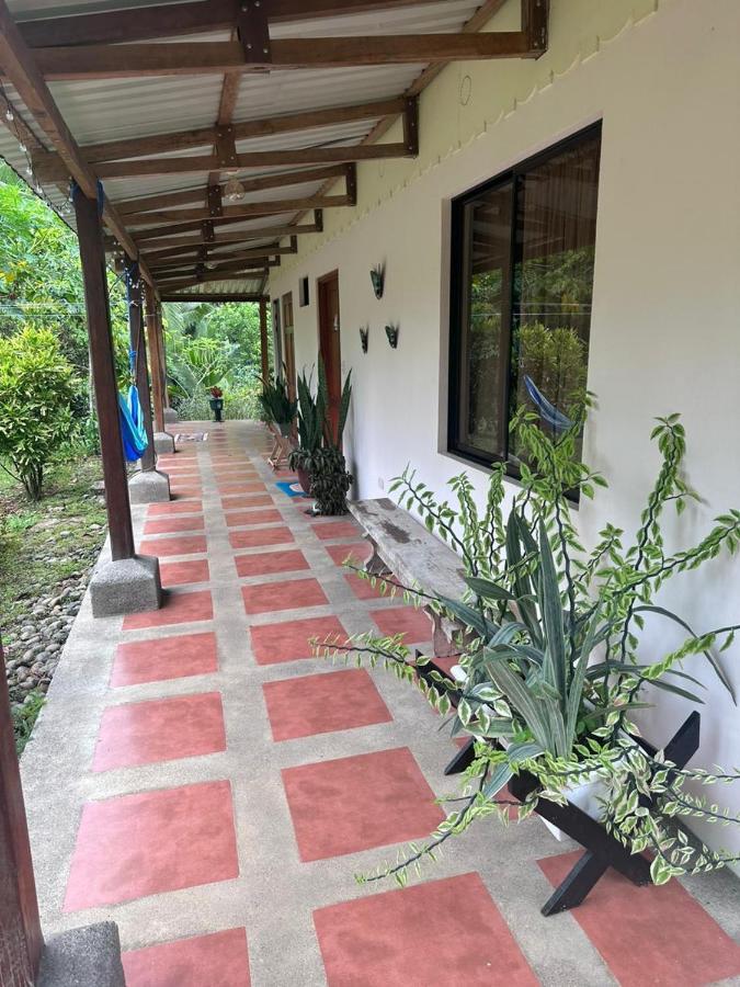 River Side Lodge Horquetas Bagian luar foto